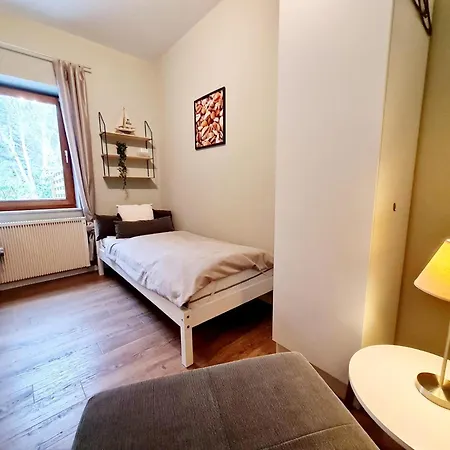 Haus Pellworm, App. 3