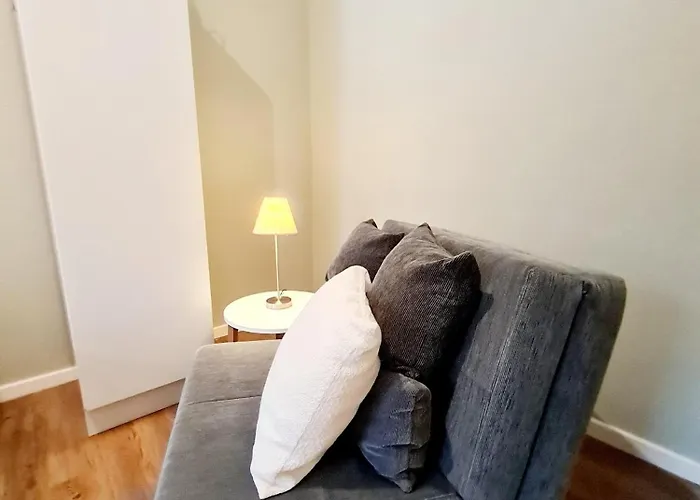 Haus Pellworm, App. 3 *